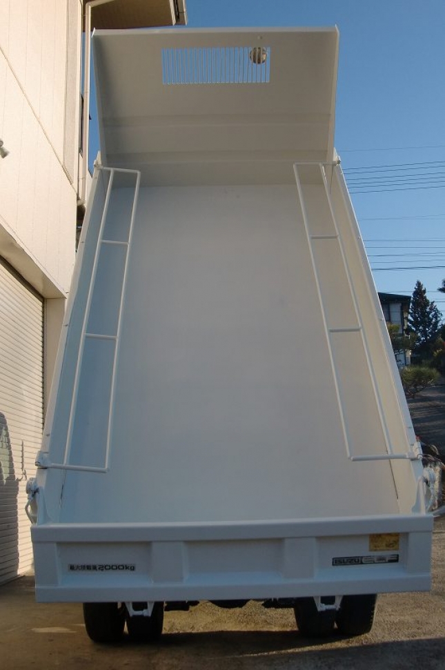 P・M・A  いすゞキングダンプトラック 三菱スーパーグレート ダンプ KL-FV50KJXD（3766）｜シマ商会